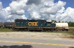 CSX GP38-2 2774 lays over